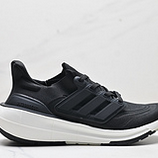 100_Adidas_Ultraboost_Light_HQ6339