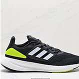 105_Adidas_PureBOOST_22HQ8585_IDJDF534-QZE