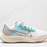105_Nike_Air_Zoom_Pegasus_38_DC4566-100