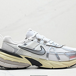 110_Nike_Wmns_V2K_Runtekk_LowWhite_Grey_Pink_FD0736-003