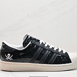 110_adidas_Originals_SuperstarEmbroidered_Logo_Black_WhitelD8650_IDJJD562-QDJ