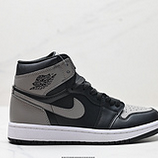 120_NIKE_Air_Jordan_1_Retro_High_AJ1_555088_013_IDJZD575-ADH