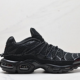 120_Nike_Air_Max_PlusNike_FN3488-100