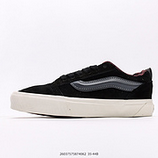 120_Vans_Knu_Skool_LOGO_26037575874042