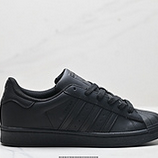140_Adidas_Originals_Superstar_EG4957_IDJKD562-AZH