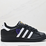 140_Adidas_Originals_Superstar_EG4958