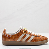 150_Adidas_Originals_Wales_Bonner_Samba_OG_JH9826_IDJFD534-QDZ