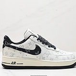 150_NIKE_AIR_FORCE_107_DR9868-200
