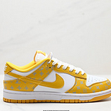 150_NIKE_SB_Dunk_Low_LV0526-590