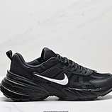 150_NIKE_V2K_RUN_HQ1582_001