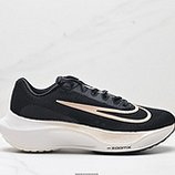 150_NK_Zoom_FLY_5_PRM_DM8968-002