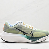 150_NK_Zoom_FLY_5_PRM_DM8968-002