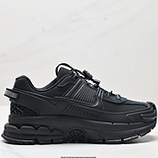 170_Nike_Zoom_Vomero_Roam_FV2295-002