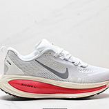 180_Nike_VOMERO_18_ReaactX_HM6803-001