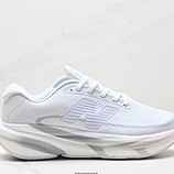 200_New_Balance_NB_Fresh_Foam_Evoz_v2_M1080R15