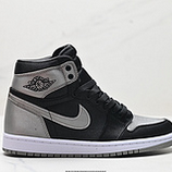 220_Nike_Air_Jordan_1_Retro_High_OG_AJ1_FD4810-010