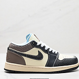230_Air_Jordan_1_Low_AJ11_553558_612