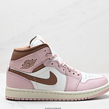 230_Nike_Air_Jordan_1_Retro_Mid_OG_AJ1_BQ6472-620