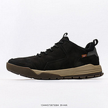 240_Tramp_Hike_Low_13444573875084