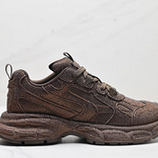 300_Balenciaga_Runner_Kith_FourColor_70_21ss_734731_W3XL5_9110_IDEDD474-AZJ