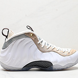 330_Nike_Foamposite_One_314996-603