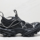380_Balenciaga_804921_WHIKE_1000