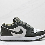 80_Nike_Air_Jordan_1_Low_AJ11_553558_066