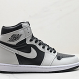 95_Nike_AIR_JORDAN_1_RETRO_HIGH_OG_AJ1_555088_010_40-44_IDDRF474-AZR