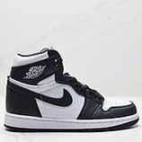 95_Nike_AIR_JORDAN_1_RETRO_HIGH_OG_AJ1_555088_010_40-44_IDDRF474-AZR