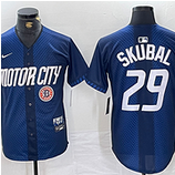 Detroit Tigers (135)